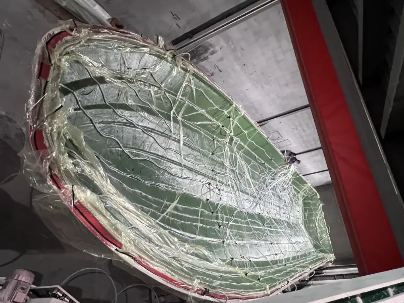 Inkqubo ye-Lawada® Vacuum Infusion ye-21.8m ye-Passenger Vessel Hull-Ukuphakamisa amandla, ukuSebenza, kunye nobomi obude